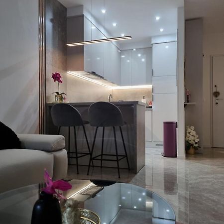 Apartment "50 Shades" With Balcony And Free Parking In The Garage Zadar Ngoại thất bức ảnh