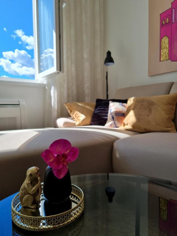 Apartment "50 Shades" With Balcony And Free Parking In The Garage Zadar Ngoại thất bức ảnh