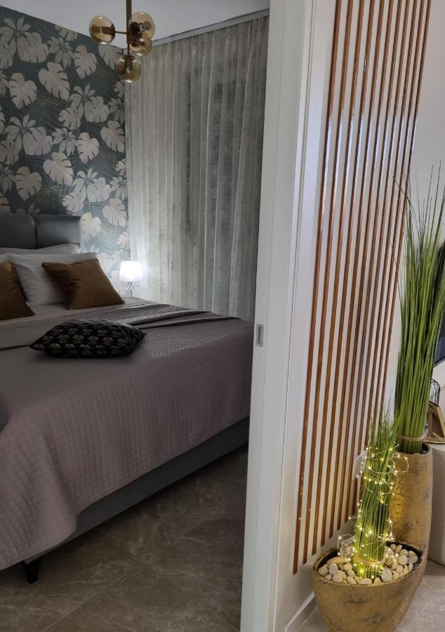 Apartment "50 Shades" With Balcony And Free Parking In The Garage Zadar Ngoại thất bức ảnh