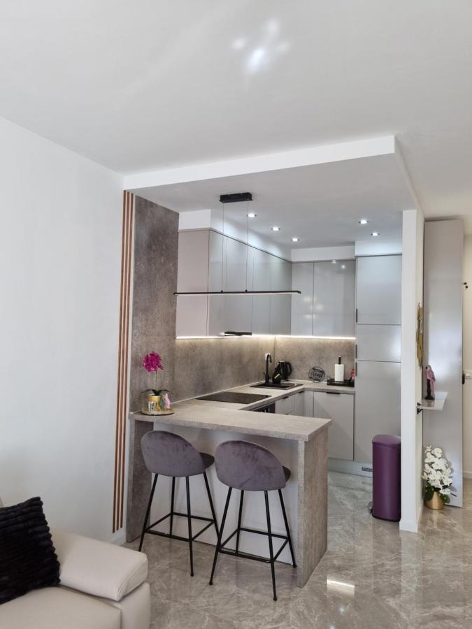 Apartment "50 Shades" With Balcony And Free Parking In The Garage Zadar Ngoại thất bức ảnh