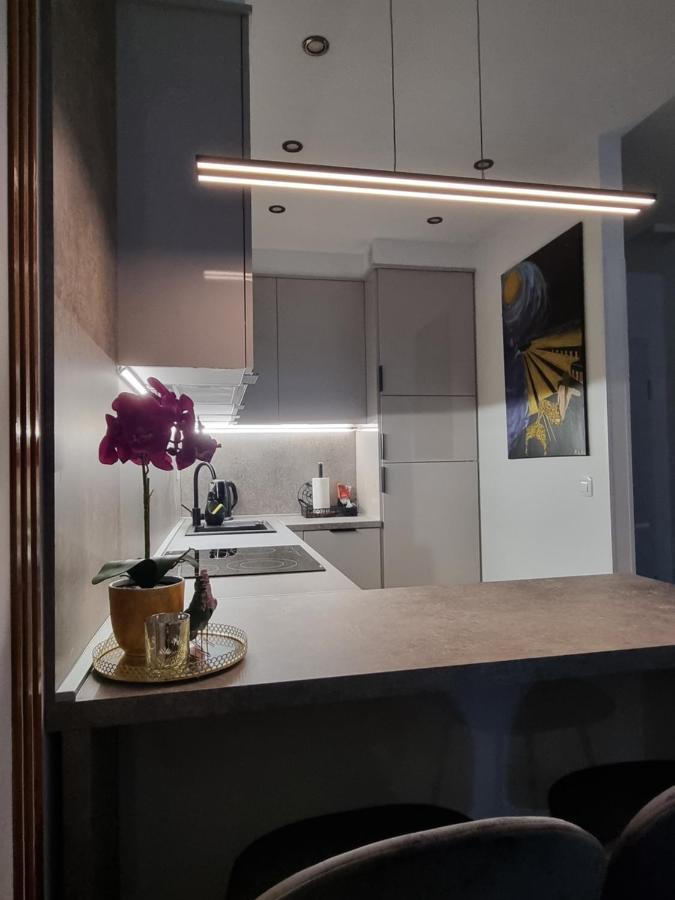 Apartment "50 Shades" With Balcony And Free Parking In The Garage Zadar Ngoại thất bức ảnh